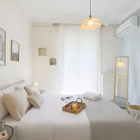 Quiet Corner Penthouse , 3br Heart Of *