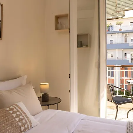 Διαμέρισμα Quiet Corner Penthouse , 3br Heart Of